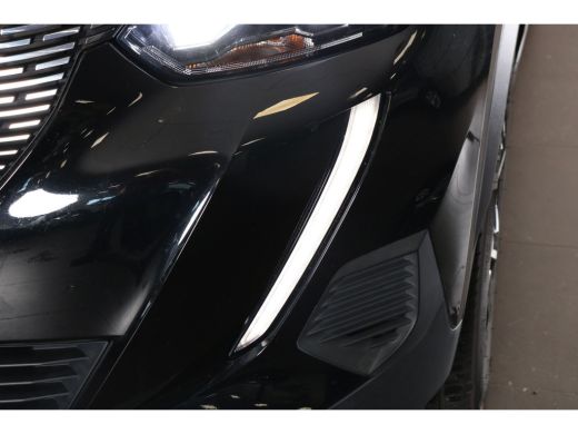 Peugeot 2008 1.2 PureTech Allure 100pk | Navi | Camera | Keyless | Parkeersensoren V + A | DAB | Cruise contro... ActivLease financial lease