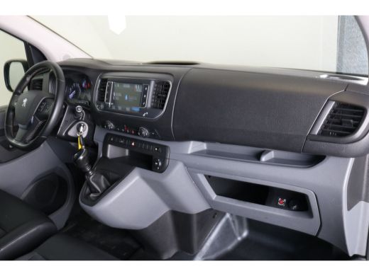 Peugeot Expert 2.0 BlueHDi 120pk L3 | Verh. laadvermogen | | Navi | Cruise Control | Trekhaak | Imperial | Apple... ActivLease financial lease