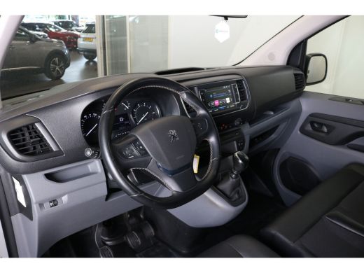 Peugeot Expert 2.0 BlueHDi 120pk L3 | Verh. laadvermogen | | Navi | Cruise Control | Trekhaak | Imperial | Apple... ActivLease financial lease