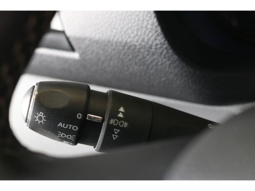 Peugeot Expert 2.0 BlueHDi 120pk L3 | Verh. laadvermogen | | Navi | Cruise Control | Trekhaak | Imperial | Apple... ActivLease financial lease