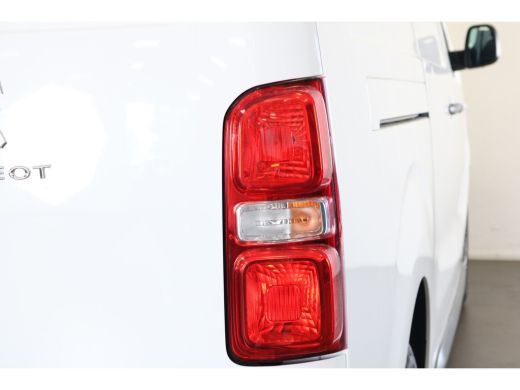 Peugeot Expert 2.0 BlueHDi 120pk L3 | Verh. laadvermogen | | Navi | Cruise Control | Trekhaak | Imperial | Apple... ActivLease financial lease