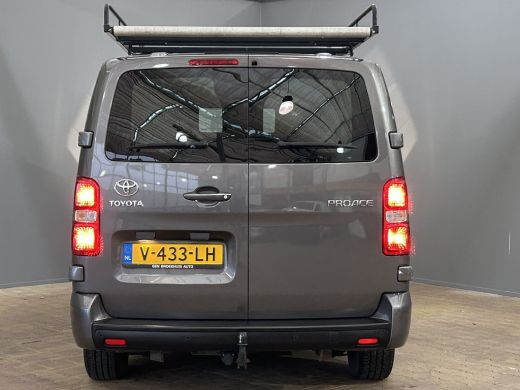 Toyota ProAce Worker Toyota 2.0 D-4D Professional Long 177  | Achterdeuren met ruiten | Airco (automatisch) | Anti Blo... ActivLease financial lease