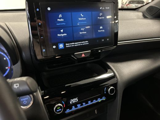 Toyota Yaris Cross 1.5 Hybrid Dynamic ActivLease financial lease