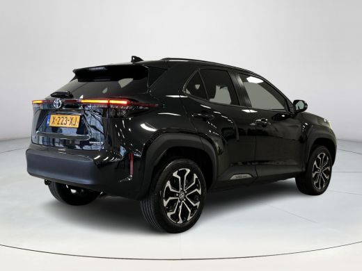 Toyota Yaris Cross 1.5 Hybrid Dynamic ActivLease financial lease