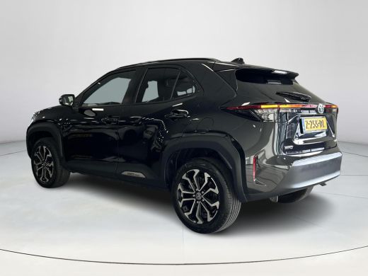 Toyota Yaris Cross 1.5 Hybrid Dynamic ActivLease financial lease