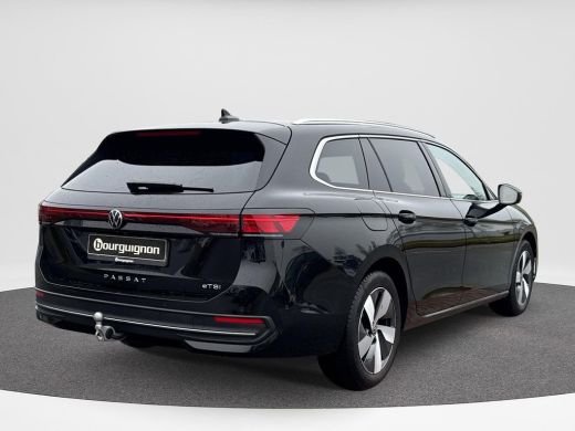 Volkswagen Passat Variant 1.5 eTSI Business | 150 pk |Automaat | ERGO Massage 2x | Trekhaak | A-Camera | ActivLease financial lease
