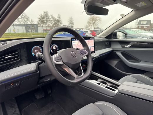 Volkswagen Passat Variant 1.5 eTSI Business | 150 pk |Automaat | ERGO Massage 2x | Trekhaak | A-Camera | ActivLease financial lease