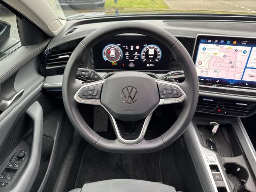 Volkswagen Passat Variant 1.5 eTSI Business | 150 pk |Automaat | ERGO Massage 2x | Trekhaak | A-Camera | ActivLease financial lease