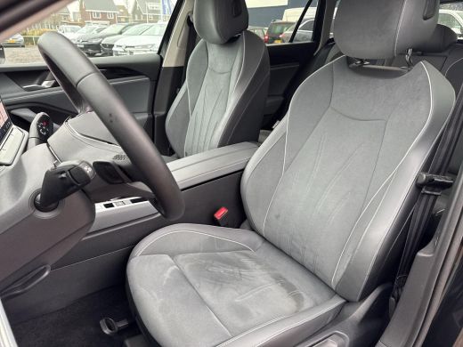 Volkswagen Passat Variant 1.5 eTSI Business | 150 pk |Automaat | ERGO Massage 2x | Trekhaak | A-Camera | ActivLease financial lease