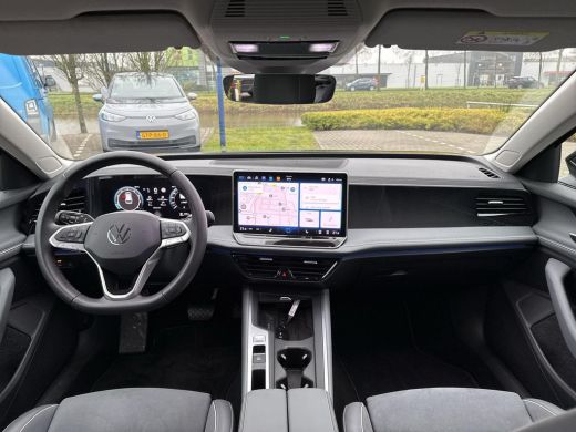 Volkswagen Passat Variant 1.5 eTSI Business | 150 pk |Automaat | ERGO Massage 2x | Trekhaak | A-Camera | ActivLease financial lease