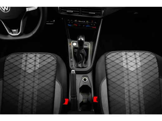 Volkswagen Taigo R-Line Edition Inclusief €2000,- inruilvoordeel | | Achterlichten LED | Afstandscontrolesysteem (... ActivLease financial lease