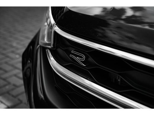 Volkswagen Taigo R-Line Edition Inclusief €2000,- inruilvoordeel | | Achterlichten LED | Afstandscontrolesysteem (... ActivLease financial lease
