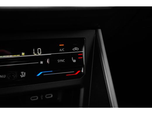 Volkswagen Taigo R-Line Edition Inclusief €2000,- inruilvoordeel | | Achterlichten LED | Afstandscontrolesysteem (... ActivLease financial lease