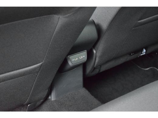 Volkswagen Taigo 1.0 TSI Life | Automaat | Apple CarPlay | ACC | Climate ActivLease financial lease