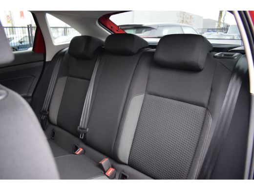 Volkswagen Taigo 1.0 TSI Life | Automaat | Apple CarPlay | ACC | Climate ActivLease financial lease