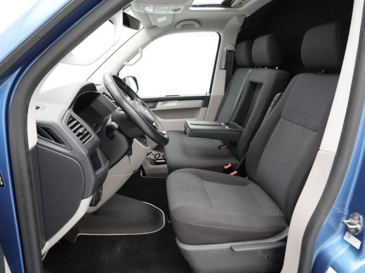 Volkswagen Transporter 2.0 TDI 204pk DSG L1H1 Highline Navigatie Trekhaak Camera Led ActivLease financial lease