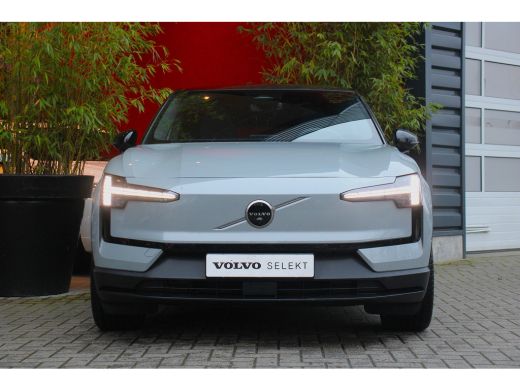 Volvo  EX30 Twin Motor Performance Ultra 428pk 69 kWh | Full Option! | 3,6 sec. 0-100 km/u! | Snelste Volvo o... ActivLease financial lease
