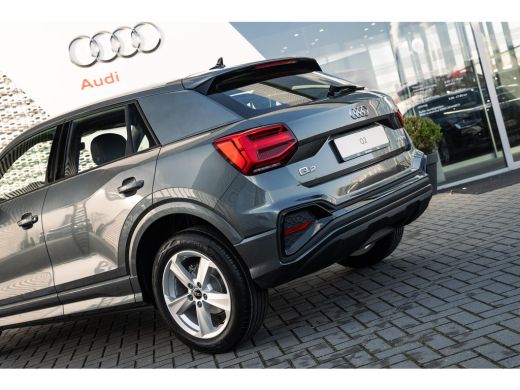 Audi Q2 Audi S edition | Adaptive cruise control | Audi smartphone interface | Audi soundsystem ActivLease financial lease