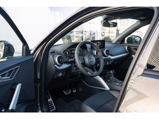 Audi Q2 Audi S edition | Adaptive cruise control | Audi smartphone interface | Audi soundsystem ActivLease financial lease