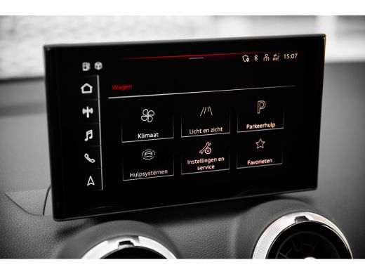 Audi Q2 S edition | Adaptive cruise control | Audi smartphone interface | Audi soundsystem ActivLease financial lease