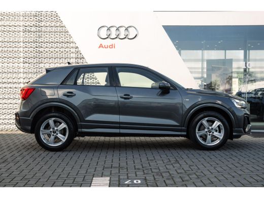Audi Q2 Audi S edition | Adaptive cruise control | Audi smartphone interface | Audi soundsystem ActivLease financial lease