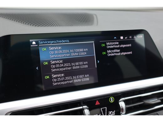 BMW 3-serie 330e High Executive M-Sport Pano / Adaptieve cruise / Laser / Elec stoelen / Trekhaak / Dode hoek / ActivLease financial lease
