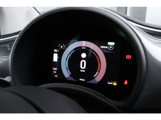 Fiat 500 Fiat Icon 24 kWh | Navigatie | Lichtmetalen velgen 16" | Navigatiesysteem full map ActivLease financial lease
