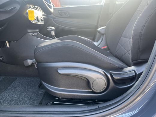Hyundai Bayon 1.0 T-GDI Comfort Smart | Automaat | Cruise Control | Apple CarPlay-Android Auto | All-in prijs | ActivLease financial lease