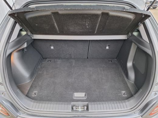 Hyundai KONA EV Premium 64 kWh | Climate control | Lederen bekleding | Navigatiesysteem | Stoelverkoeling/verw... ActivLease financial lease