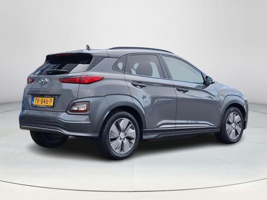 Hyundai KONA EV Premium 64 kWh | Climate control | Lederen bekleding | Navigatiesysteem | Stoelverkoeling/verw... ActivLease financial lease