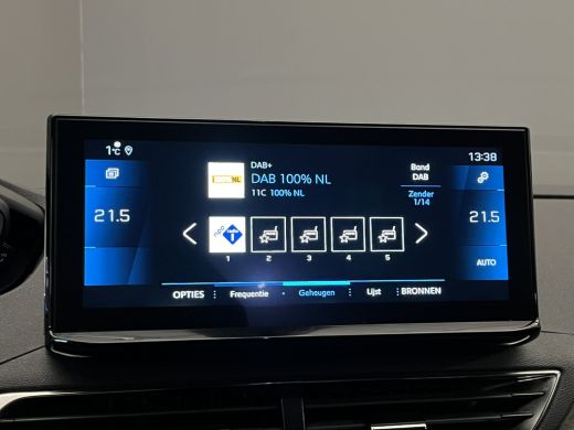 Peugeot 5008 Peugeot 1.2 PureTech GT AUTOMAAT! | Black Pack | 7 Persoons | Leder\Stof | Adaptieve Cruise | Nav... ActivLease financial lease