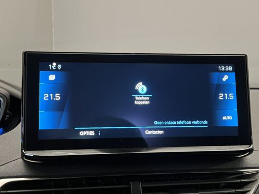 Peugeot 5008 Peugeot 1.2 PureTech GT AUTOMAAT! | Black Pack | 7 Persoons | Leder\Stof | Adaptieve Cruise | Nav... ActivLease financial lease