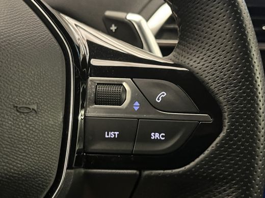 Peugeot 5008 Peugeot 1.2 PureTech GT AUTOMAAT! | Black Pack | 7 Persoons | Leder\Stof | Adaptieve Cruise | Nav... ActivLease financial lease