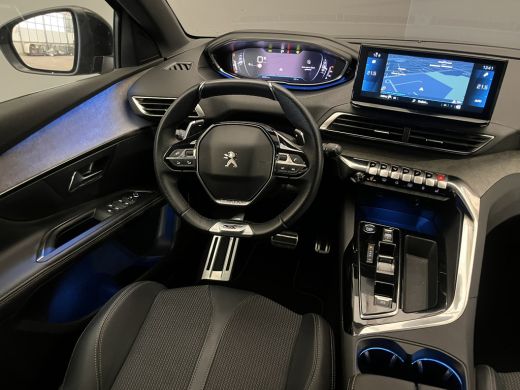 Peugeot 5008 Peugeot 1.2 PureTech GT AUTOMAAT! | Black Pack | 7 Persoons | Leder\Stof | Adaptieve Cruise | Nav... ActivLease financial lease