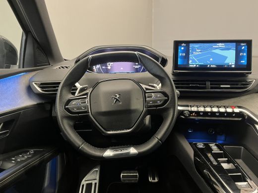 Peugeot 5008 Peugeot 1.2 PureTech GT AUTOMAAT! | Black Pack | 7 Persoons | Leder\Stof | Adaptieve Cruise | Nav... ActivLease financial lease