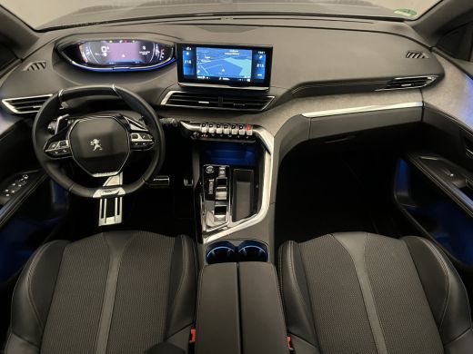 Peugeot 5008 Peugeot 1.2 PureTech GT AUTOMAAT! | Black Pack | 7 Persoons | Leder\Stof | Adaptieve Cruise | Nav... ActivLease financial lease