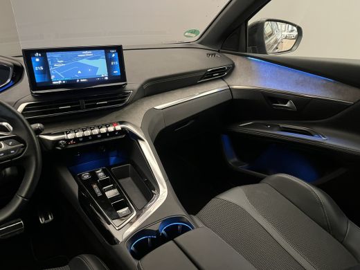 Peugeot 5008 Peugeot 1.2 PureTech GT AUTOMAAT! | Black Pack | 7 Persoons | Leder\Stof | Adaptieve Cruise | Nav... ActivLease financial lease