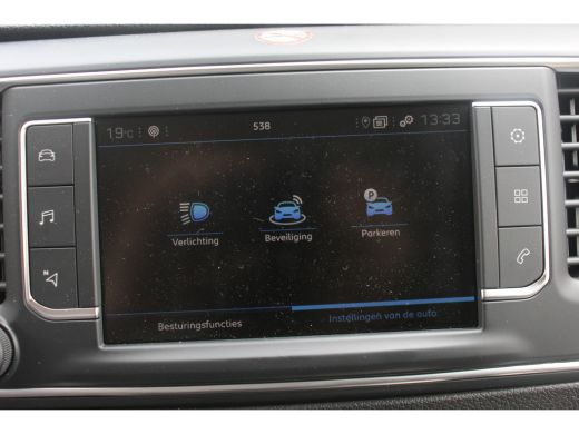 Peugeot Expert Peugeot 2.0 BlueHDI 145 S&S L2 | Automaat | Black edition | Camera | Sidebars | ActivLease financial lease