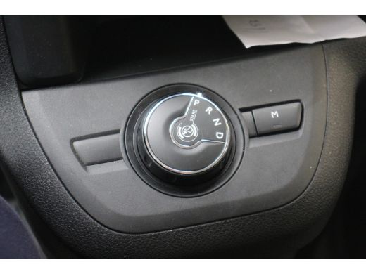 Peugeot Expert Peugeot 2.0 BlueHDI 145 S&S L2 | Automaat | Black edition | Camera | Sidebars | ActivLease financial lease