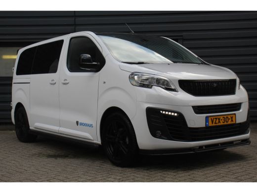 Peugeot Expert Peugeot 2.0 BlueHDI 145 S&S L2 | Automaat | Black edition | Camera | Sidebars | ActivLease financial lease