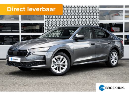 Skoda Octavia Hatchback ŠKODA | Achteruitrijcamera | Chromen grille | Cruise control met speedlimiter Skoda Octavia Hatchback ŠKODA | Achteruitrijcamera | Chromen grille | Cruise control met speedlimiter