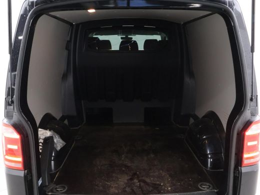 Volkswagen Transporter 2.0 TDI 204 PK DSG L2H1 DUBBEL CABINE HIGHLINE + 2 SCHUIFDEUREN | LED | 18 INCH | ADAPTIVE CRUISE ActivLease financial lease
