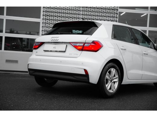 Audi A1 Sportback 25 TFSI Pro Line ActivLease financial lease