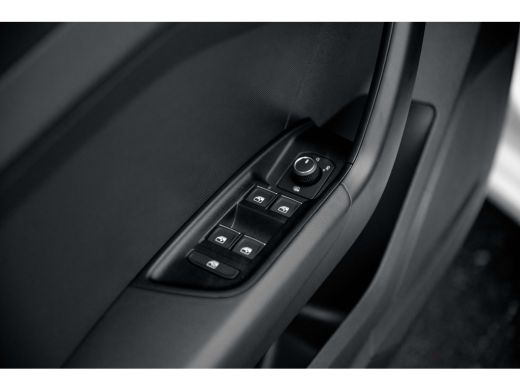 Audi A1 Sportback 25 TFSI Pro Line ActivLease financial lease