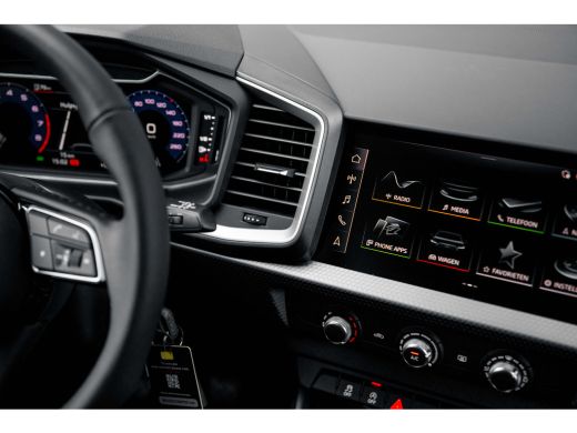 Audi A1 Sportback 25 TFSI Pro Line ActivLease financial lease