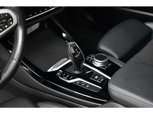 BMW X3 xDrive30e High Executive M Sport | Panoramadak | Camera | Adaptief Onderstel | CarPlay | Adaptive... ActivLease financial lease