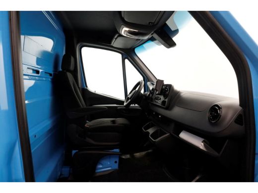 Mercedes Sprinter 311 CDI 7G Automaat RWD Bakwagen met achterdeuren Airco 03-2021 ActivLease financial lease