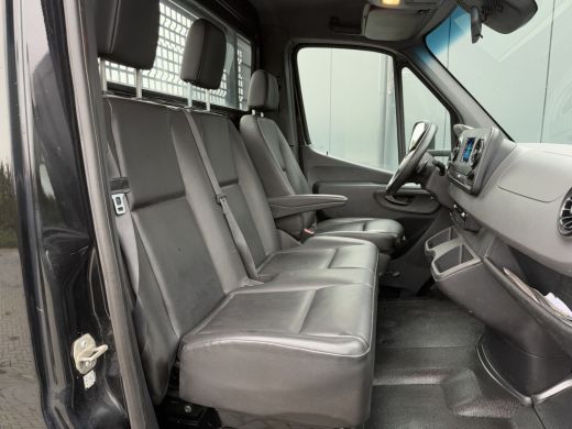 Mercedes Sprinter 514 CDI EURO 6 AUTOMAAT / L3 PICK UP 4.30 LAADBAK / DUBBEL LUCHT / 3.5 TONS TREKHAAK / 3500 KG AHG ActivLease financial lease