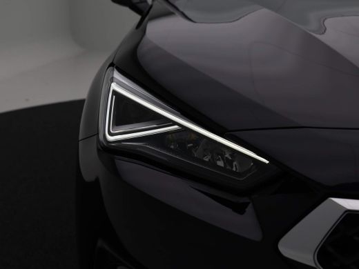 Seat Tarraco 1.5 TSi 150 Pk Automaat Style Business Intense | 7 Persoons | Trekhaak | Navigatie | Camera | Pri... ActivLease financial lease