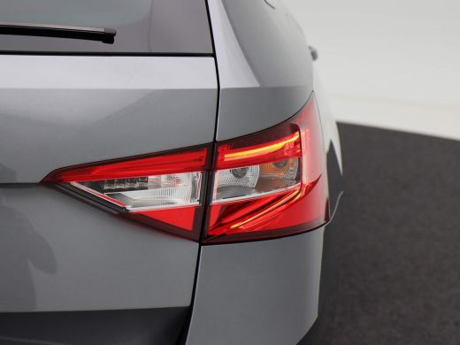 Skoda Superb Combi 1.5 TSi 150 Pk Automaat Business Edition Plus | Cruise | Elek. Achterklep | Stoel Verw. | C... ActivLease financial lease